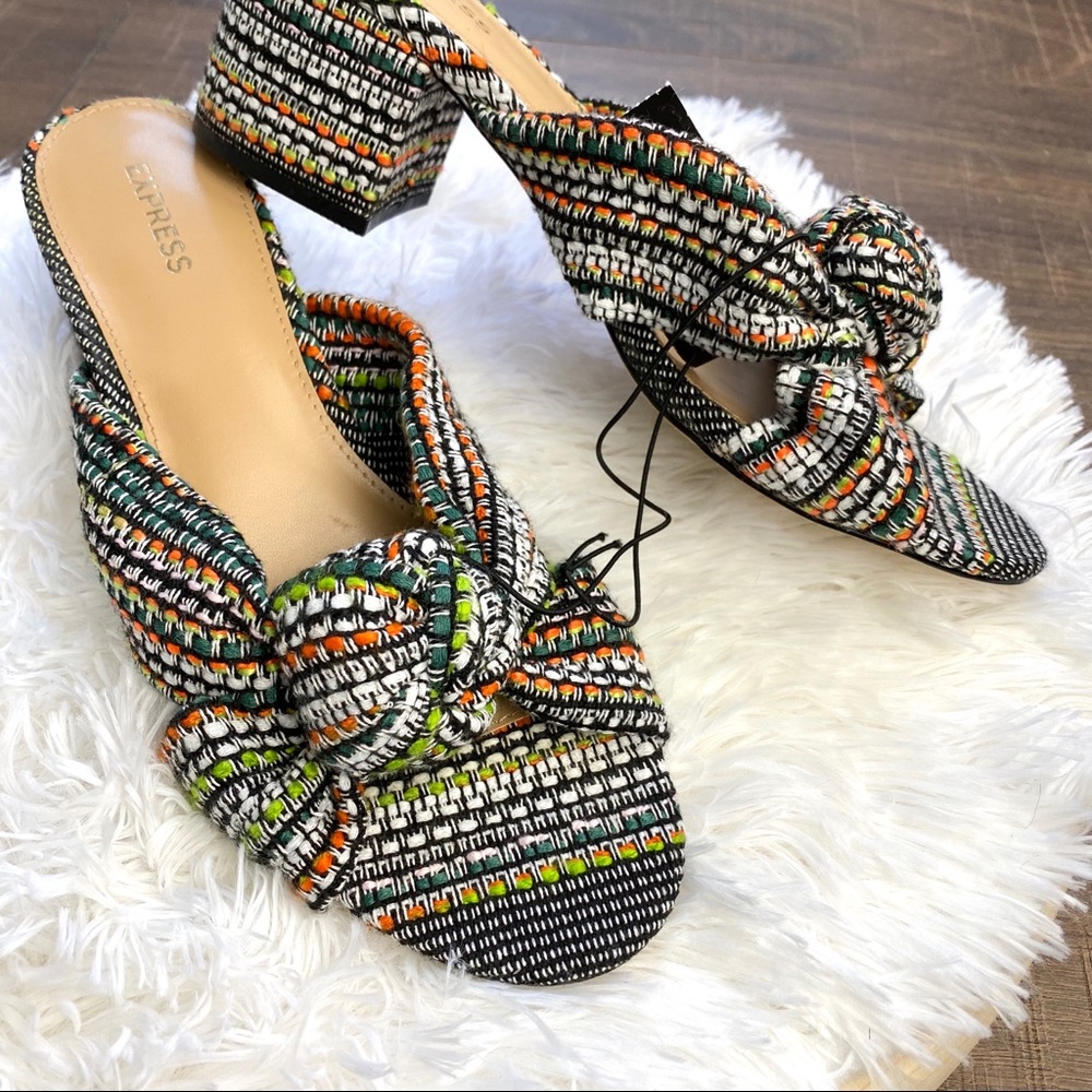 NWT EXPRESS Block Heel Sandal Size 8 Multicolor
